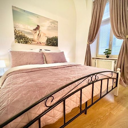 Elegant Apartment In Košice Exteriér fotografie